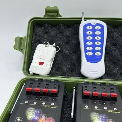 10 Kanal Sıralı Pyrotechnic Programlanabilir Uzaktan Havai Fişek Ateşleme Sistemi Yıl Bayramı Kutlaması